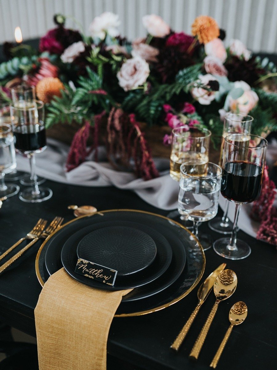 How To Mix And Match Your Moody Wedding Decor