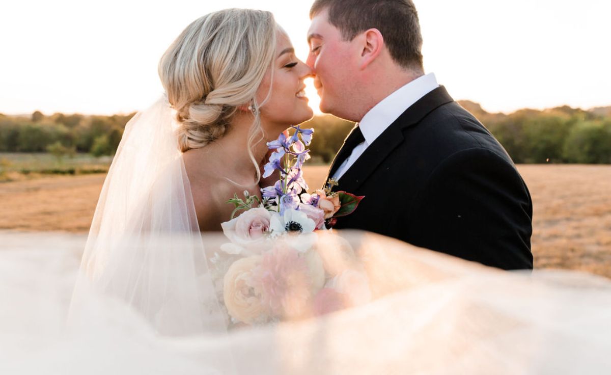 keattsweddinggallery_rootsoftherosephoto