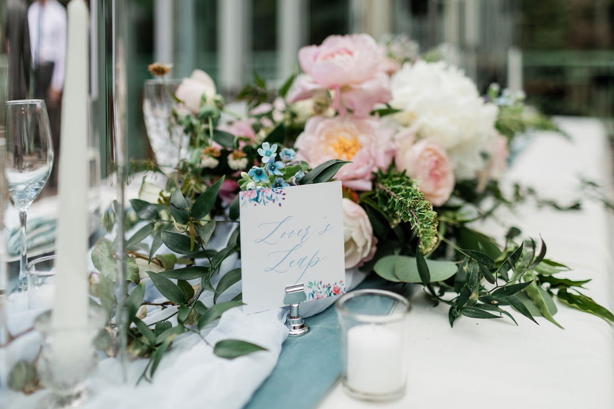 sarah-will-vail-colorado-reception-detai