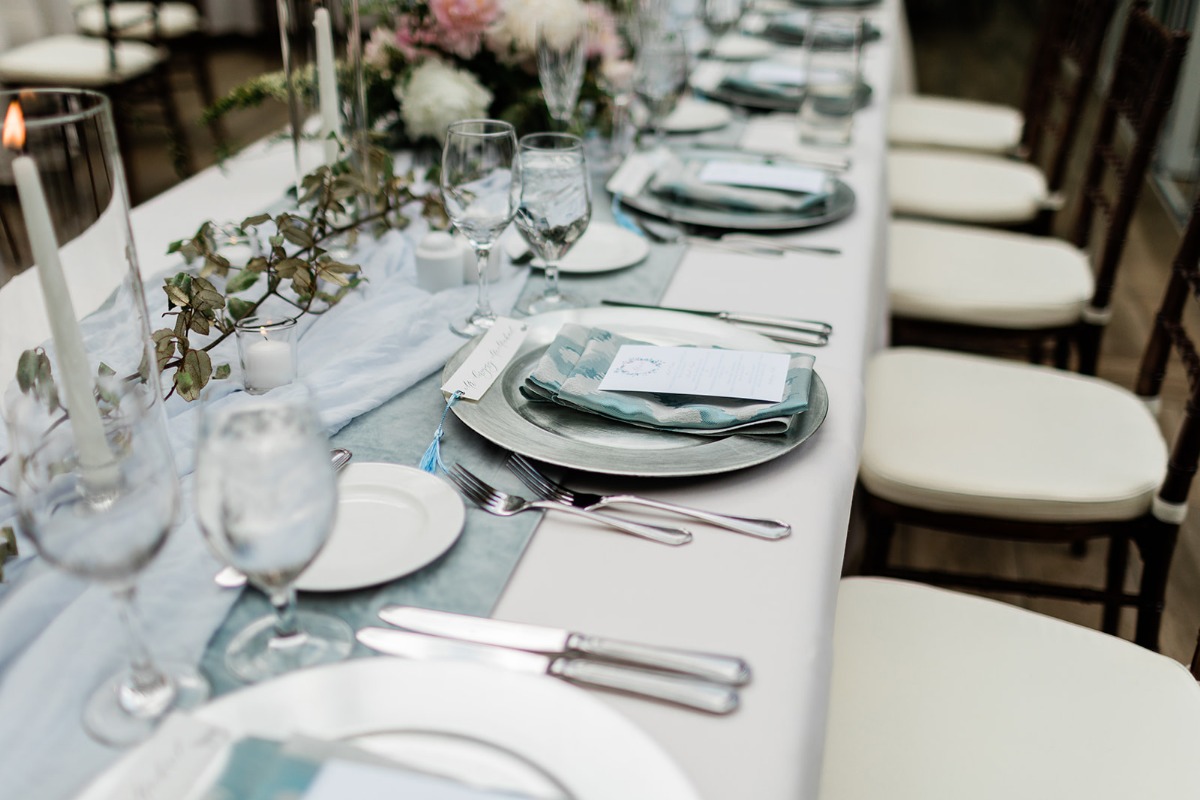 sarah-will-vail-colorado-reception-detai