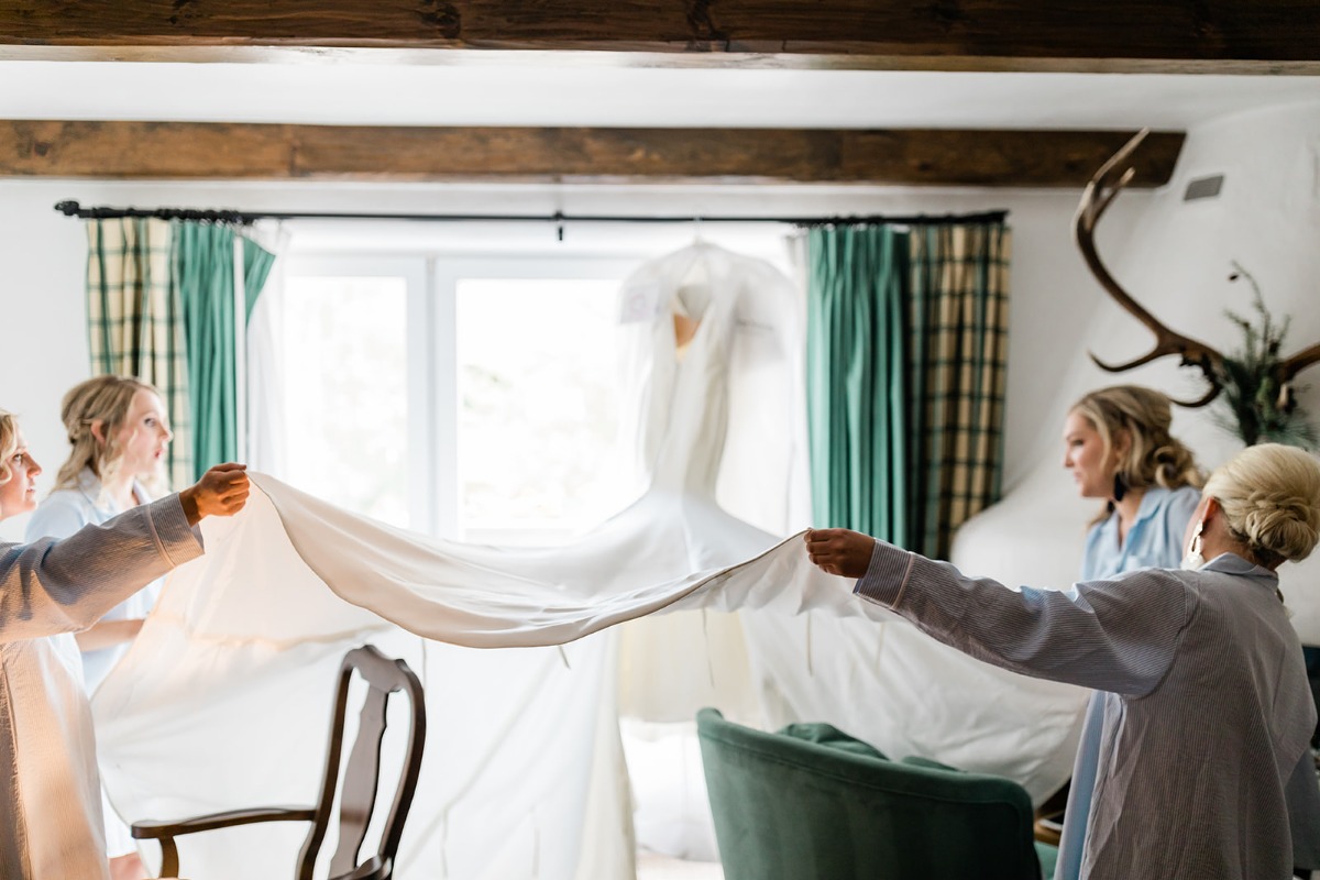 sarah-will-vail-colorado-wedding-getting