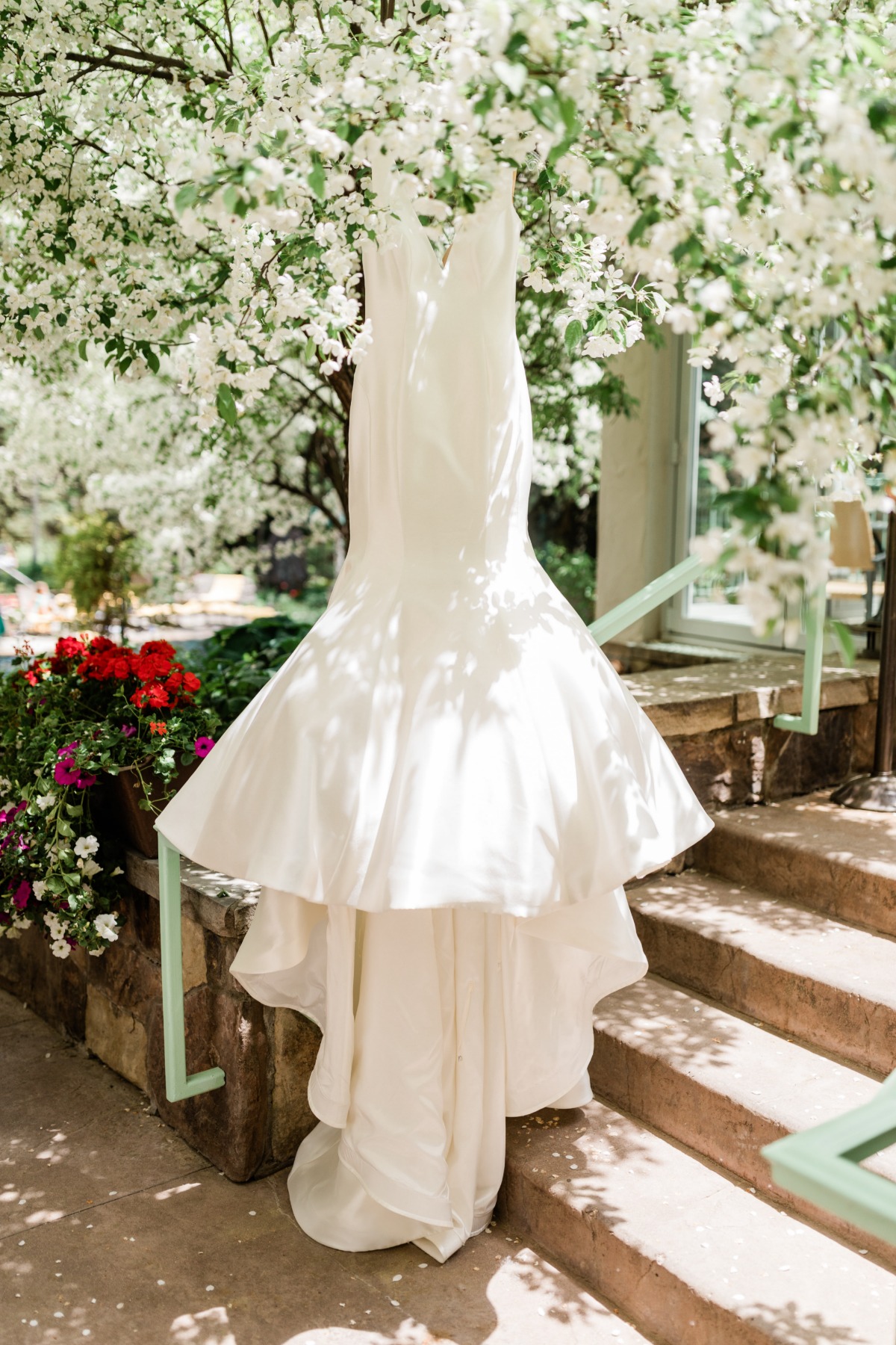sarah-will-vail-colorado-wedding-getting