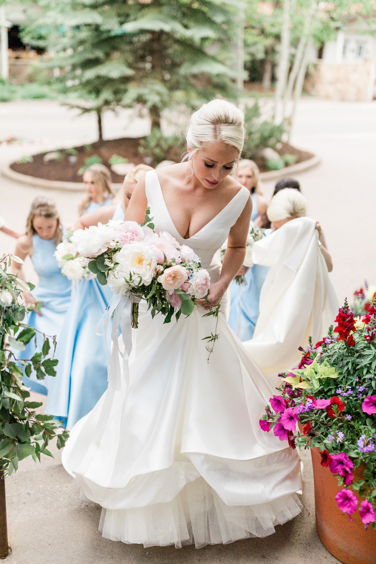 sarah-will-vail-colorado-wedding-getting