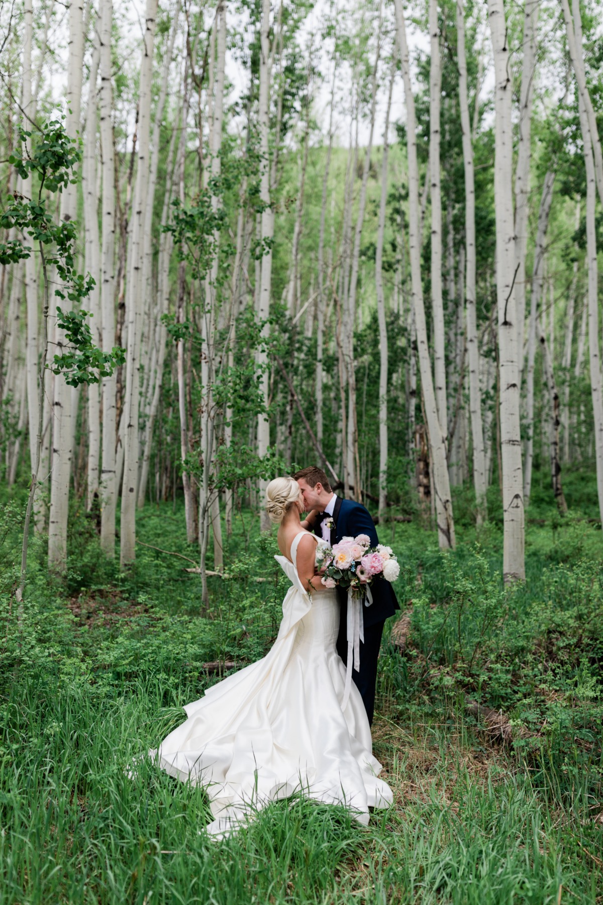 sarah-will-vail-colorado-wedding-portrai