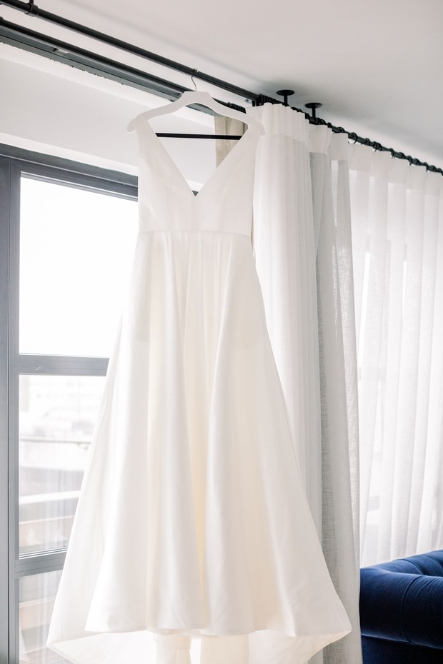 simple and chic bridal gown