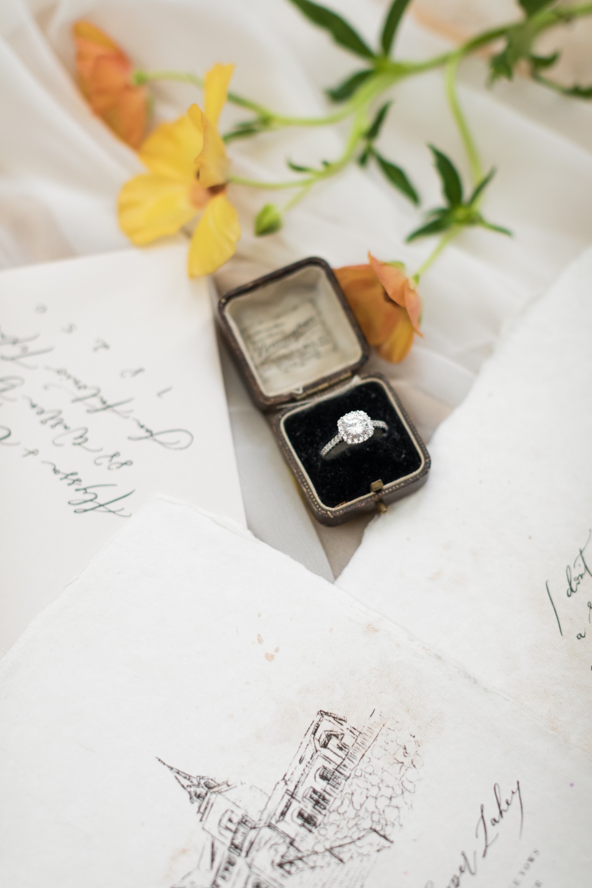 728a7001