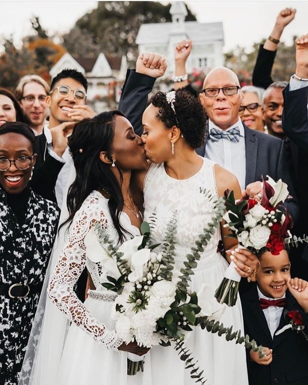 19 of the Most Epic Wedding Photos From 2019