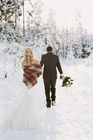 winter wedding photo inspiration
