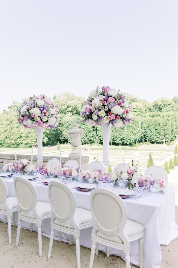 Purple and white wedding table design