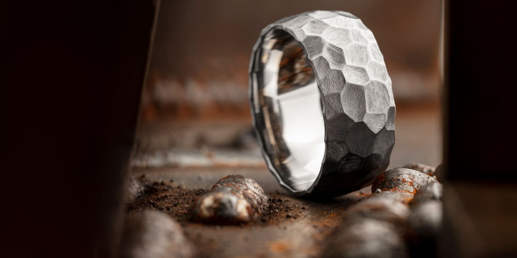 Custom Rings Aren't Just Cute for Brides, Grooms Can Get Theirs Too