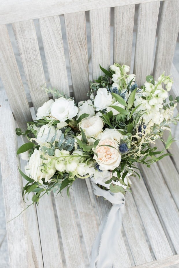 ivory and white wedding bouquet
