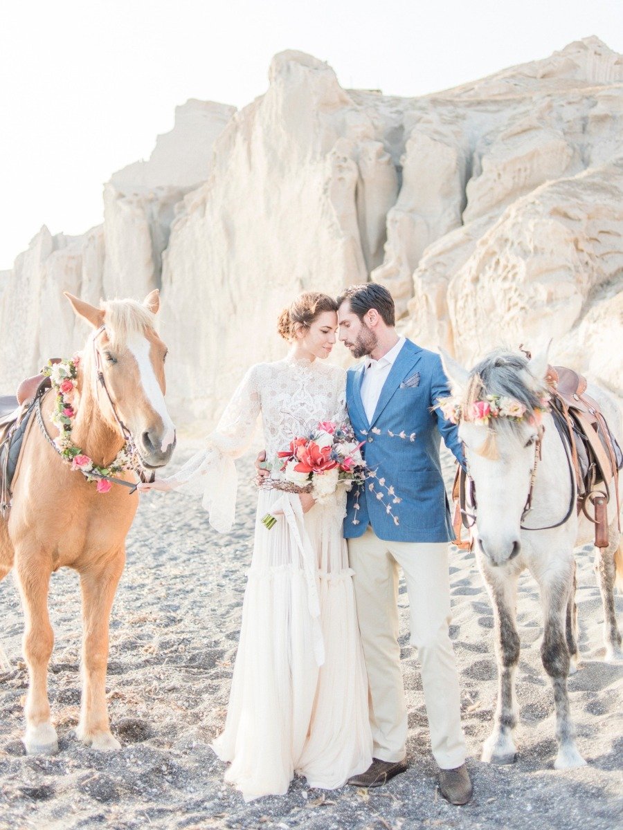 Organic Modern Beach Wedding Ideas in Santorini
