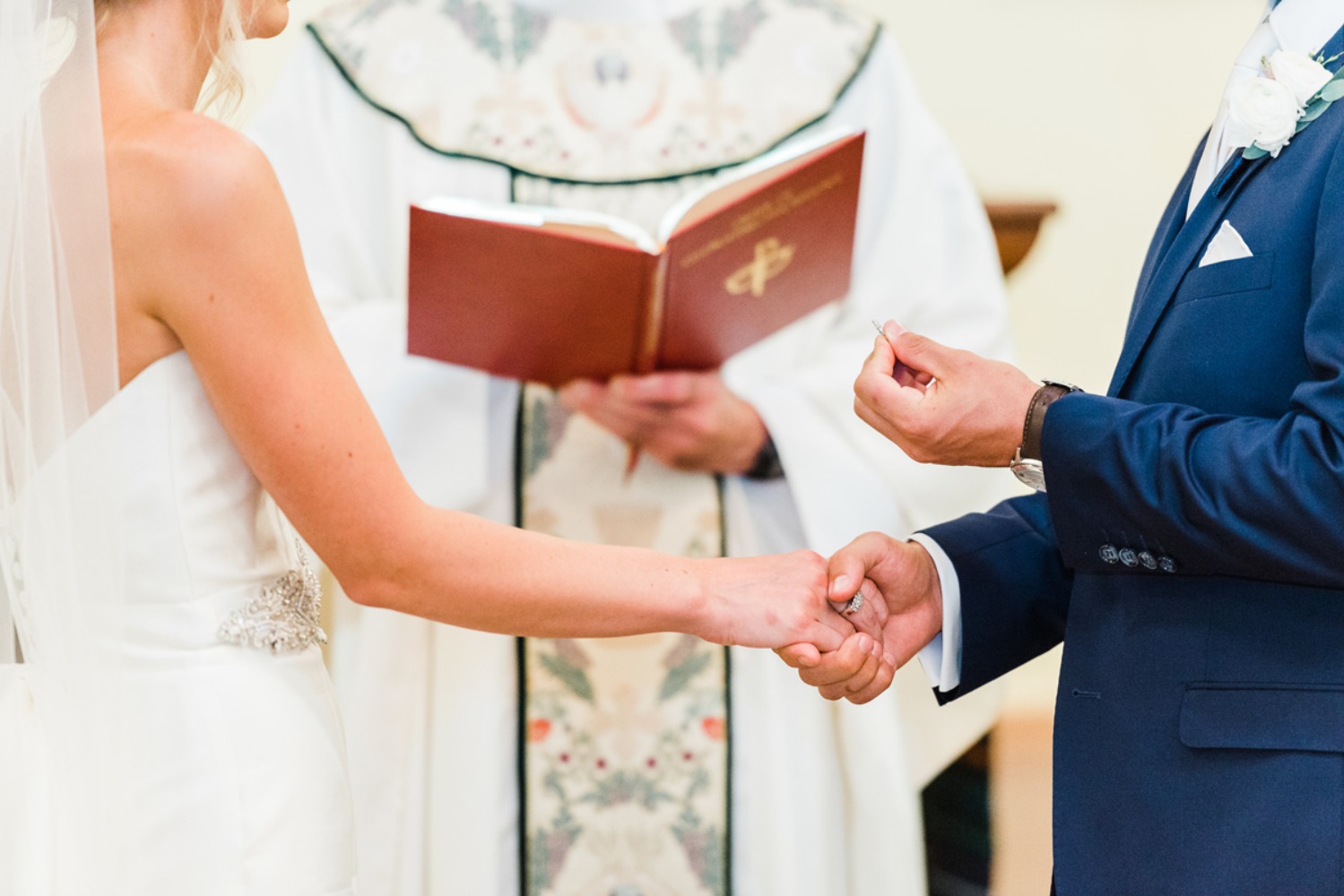 semi-pro-hockey-players-wedding