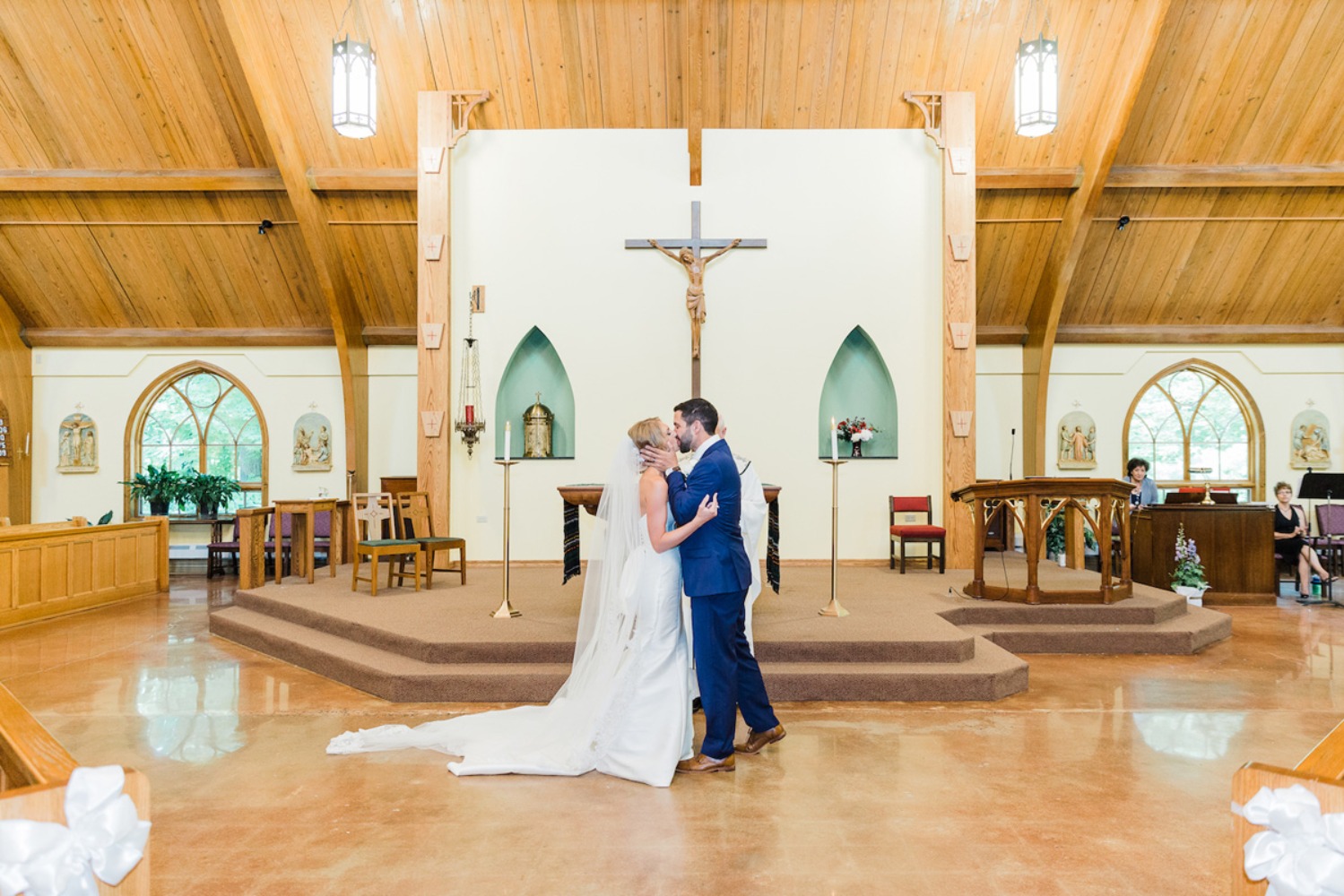 semi-pro-hockey-players-wedding