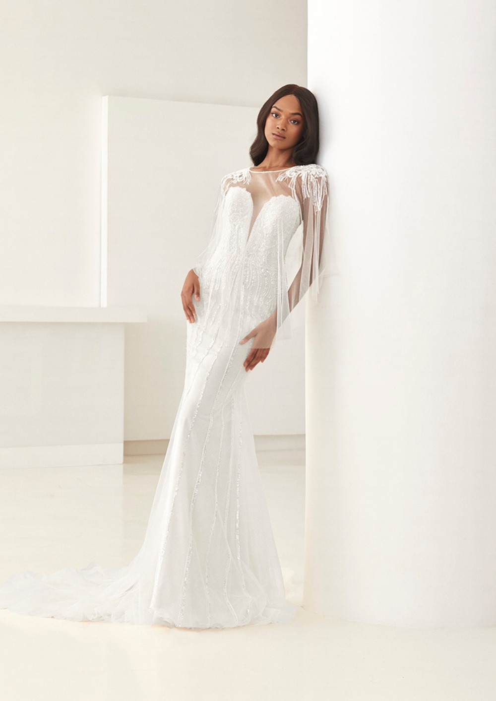 ASHLEY GRAHAM x PRONOVIAS_ANOUK
