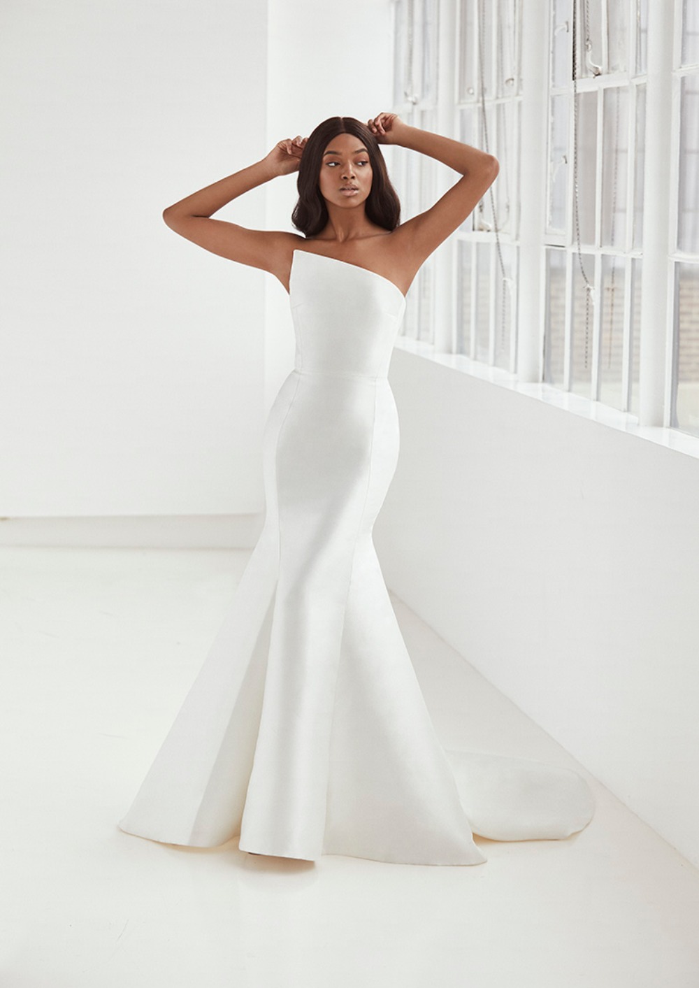 ASHLEY GRAHAM x PRONOVIAS_DAY