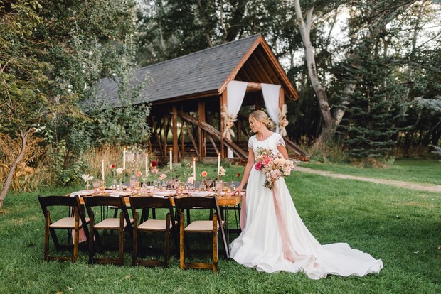 rustic chic Fall wedding ideas inspired by the sunset