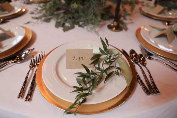 gold and white wedding table decor