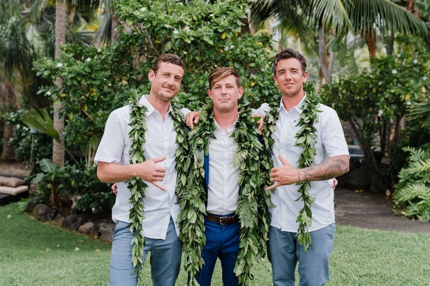 groom and groomsmen ready for hawaiian wedding
