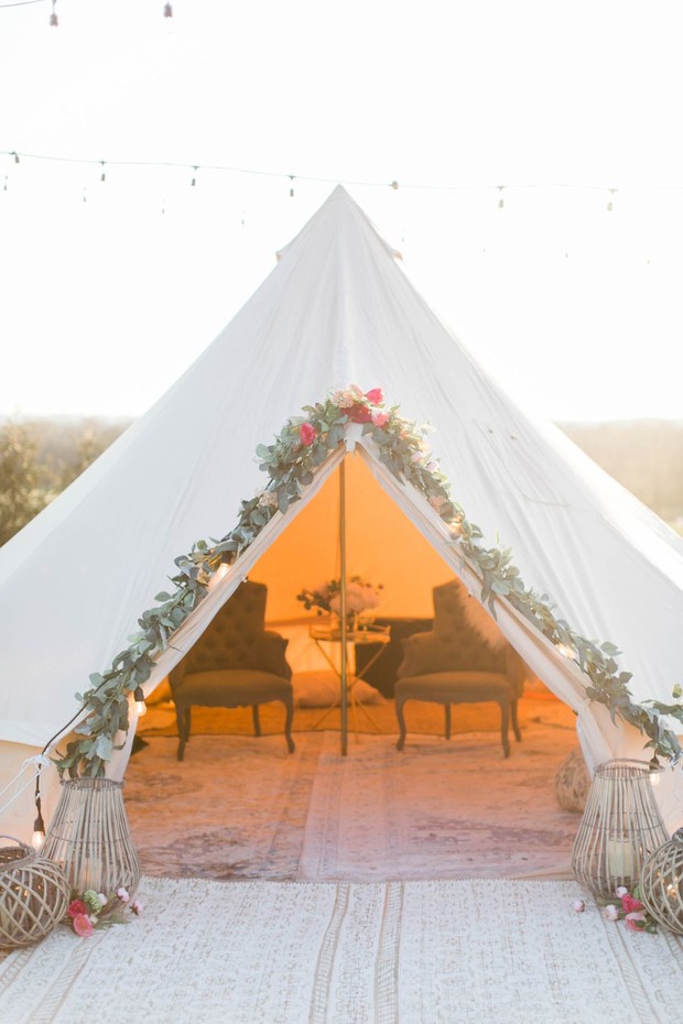 wedding tent lounge