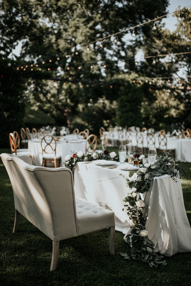 romantic and chic sweetheart table