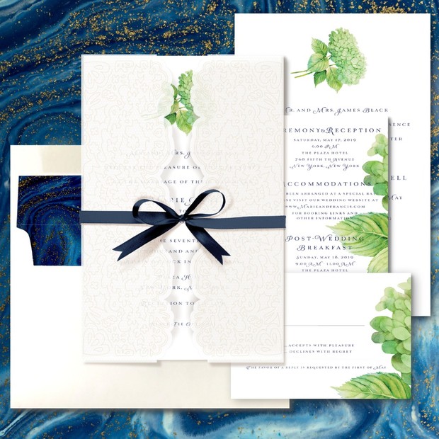 How to Custom Design Your Wedding Invites All On Your Own