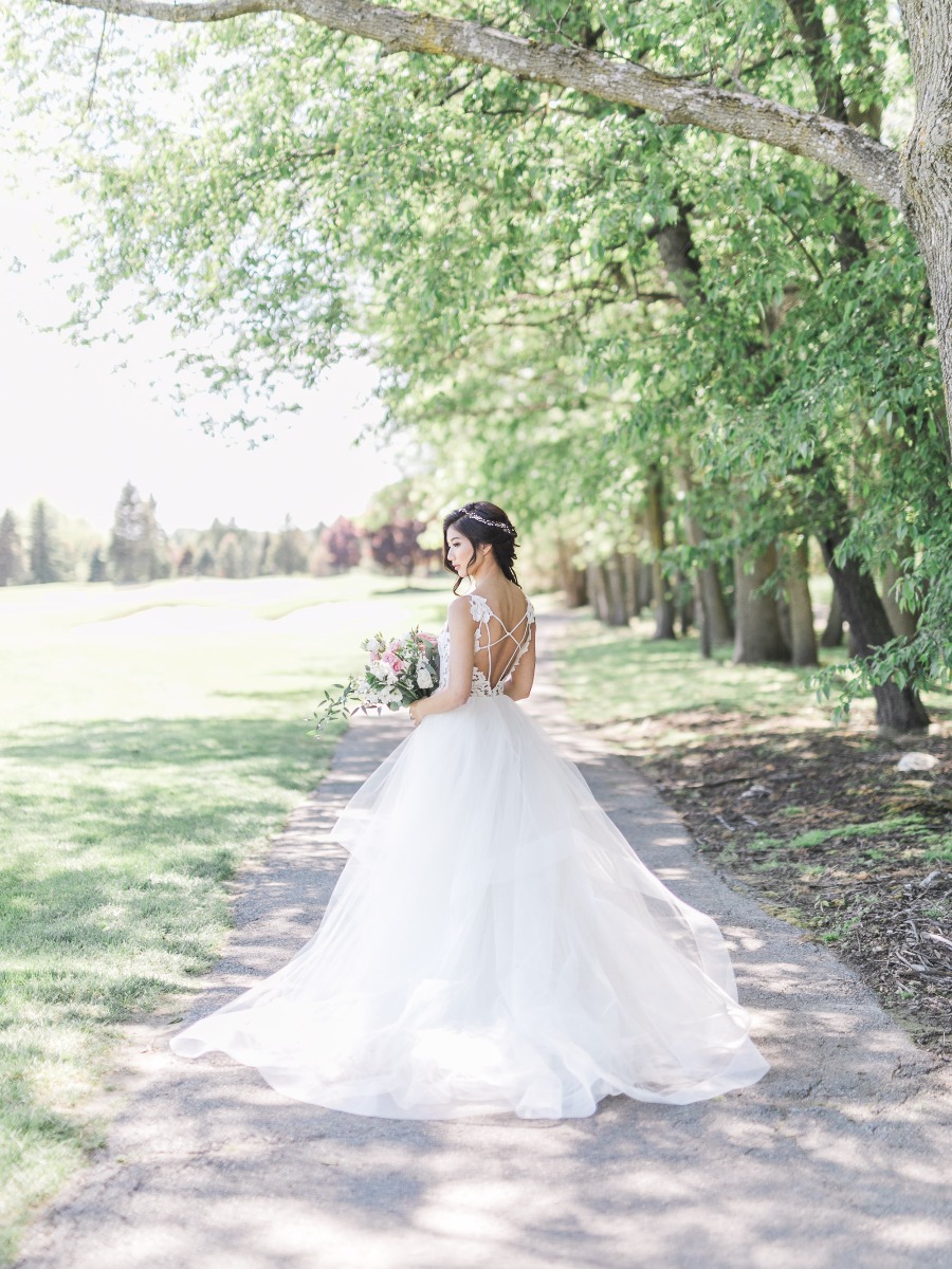 You Don’t Have to Love Golf to Get Married Near the Green