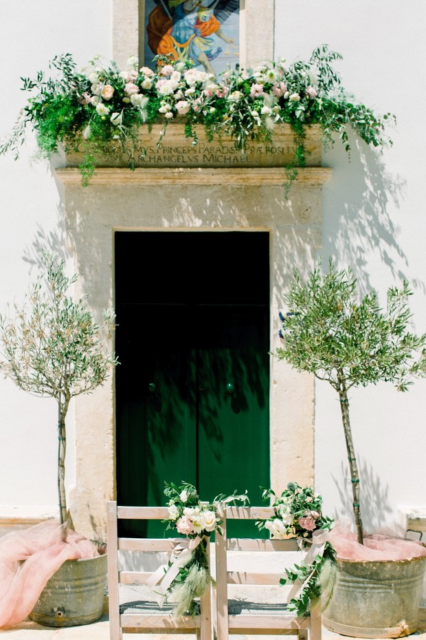 Bright White And Green Italian Farmhouse Wedding