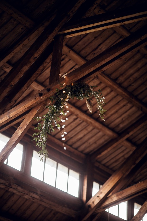hanging florals for your wedding reception