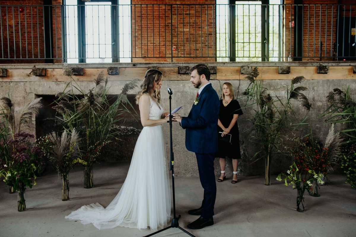 hutton-brickyards-wedding-amber-gress-04