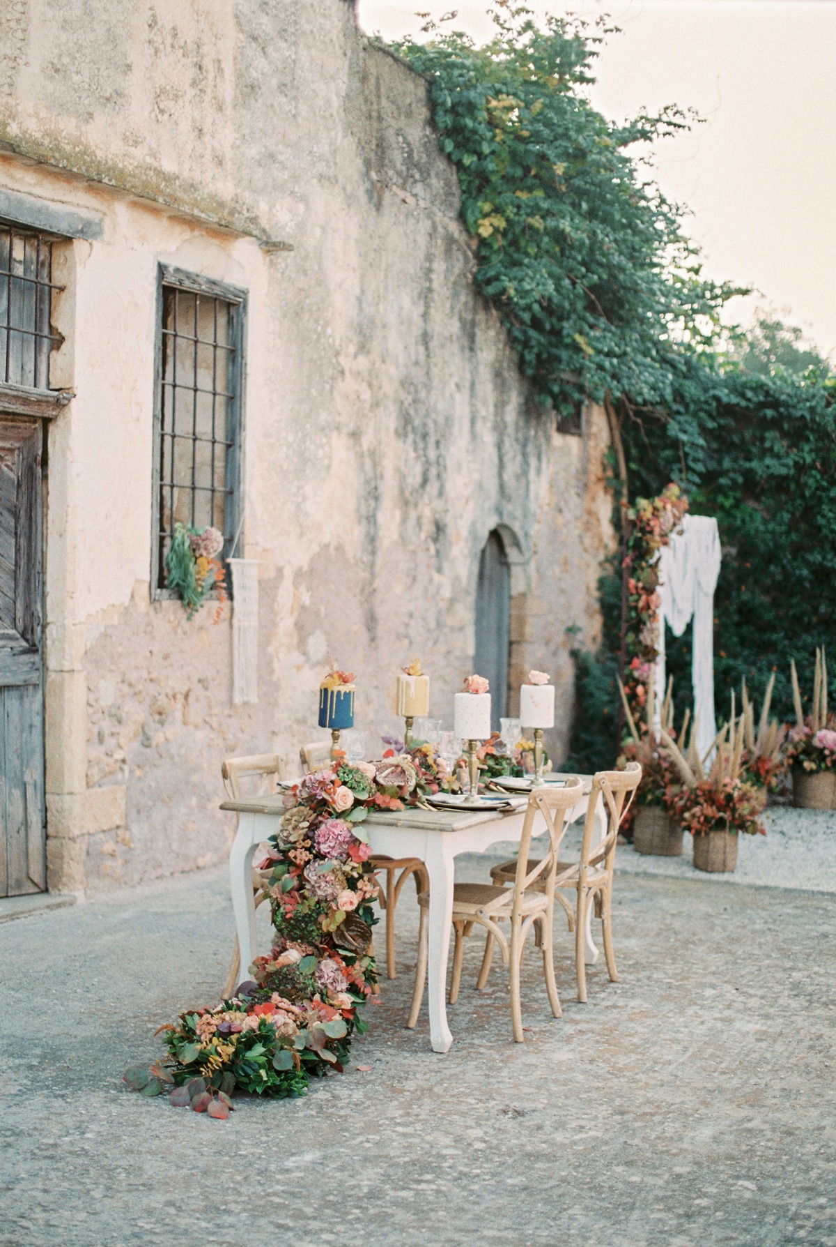 late_summer_wedding_inspiration_in_crete