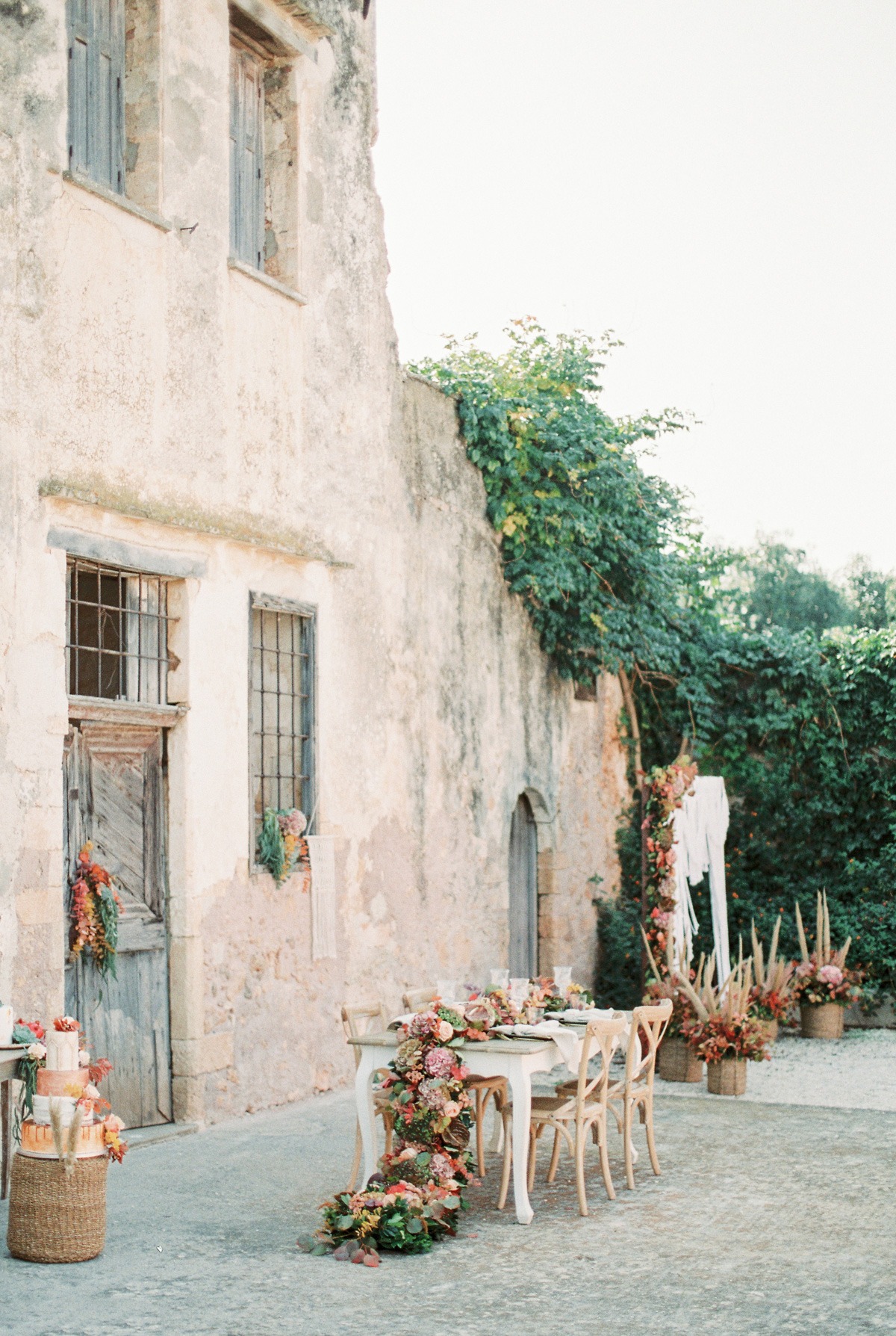 late_summer_wedding_inspiration_in_crete