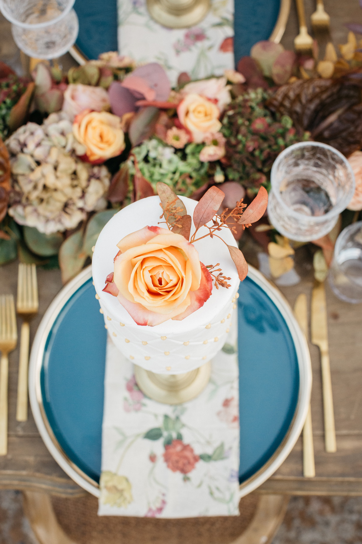 late_summer_wedding_inspiration_in_crete
