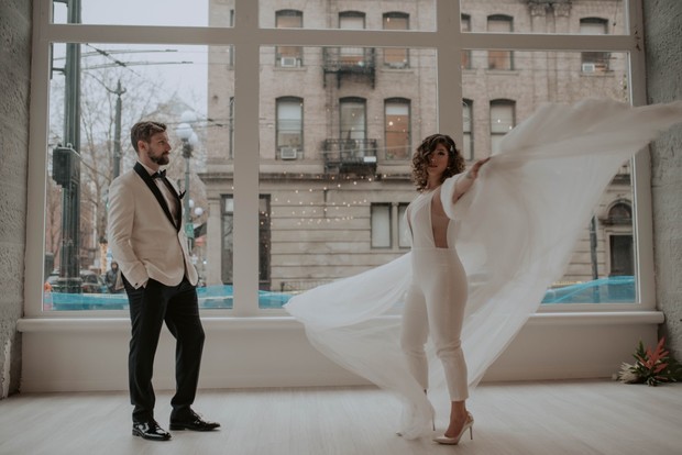 Contemporary wedding shoot in Seattle