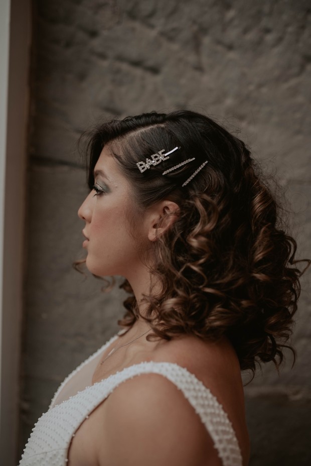 wedding hair with bobby pins