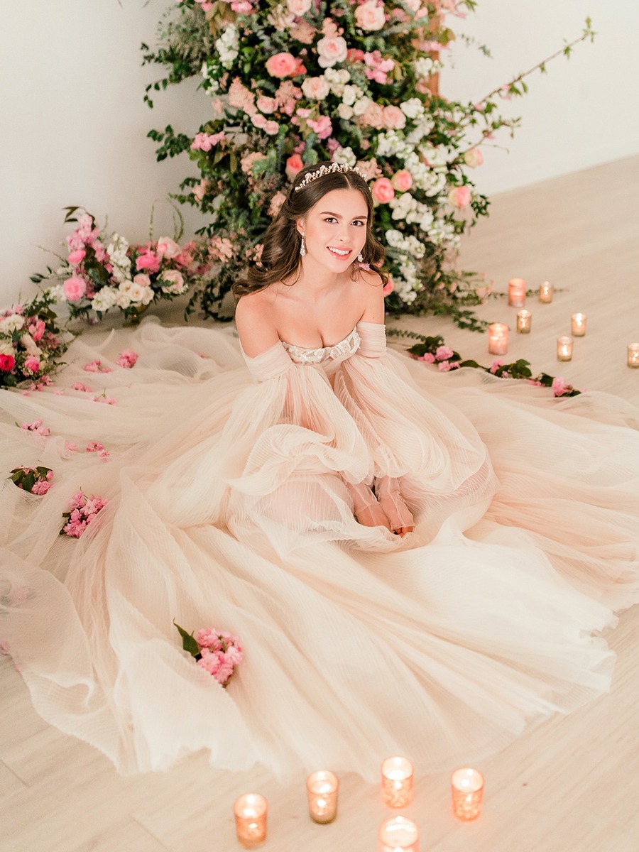 Perfectly Pink Wedding Ideas That You Can Totally Do