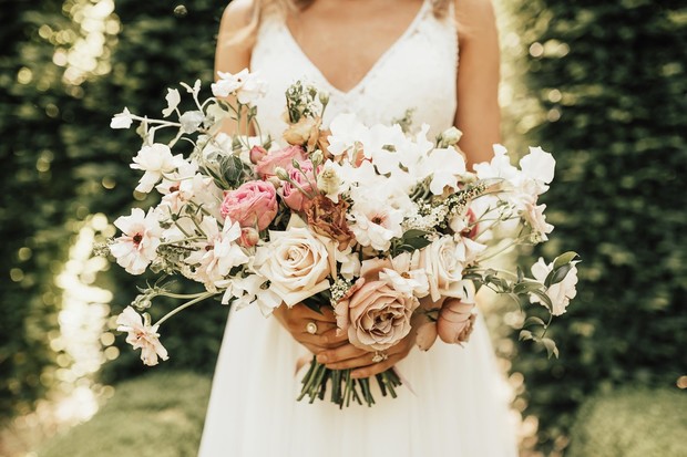 romantic wedding bouquet