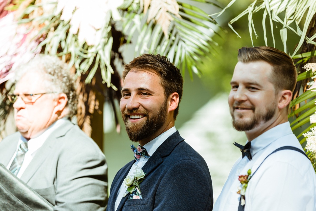 shannonrobbins_muskokasummerwedding1289