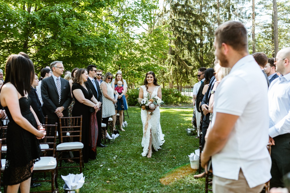 shannonrobbins_muskokasummerwedding1291