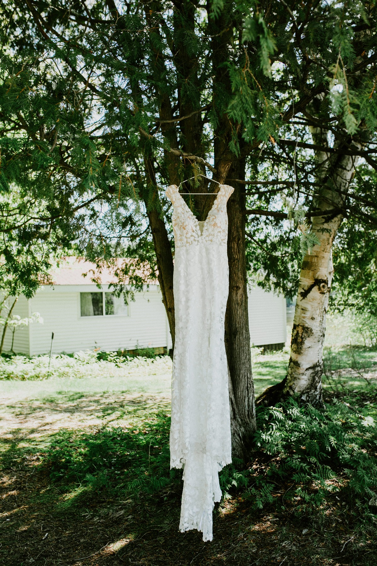 shannonrobbins_muskokasummerwedding23