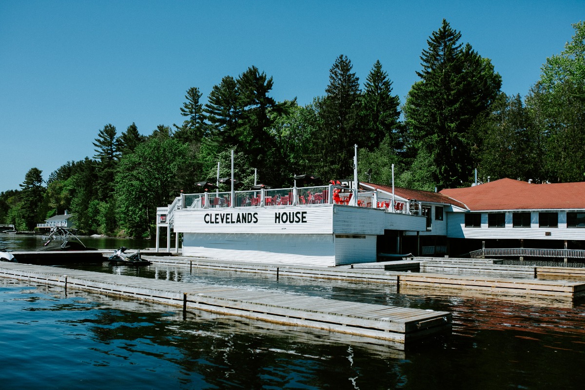 shannonrobbins_muskokasummerwedding51