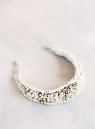 Pearl and crystal embellished bridal headband closeup