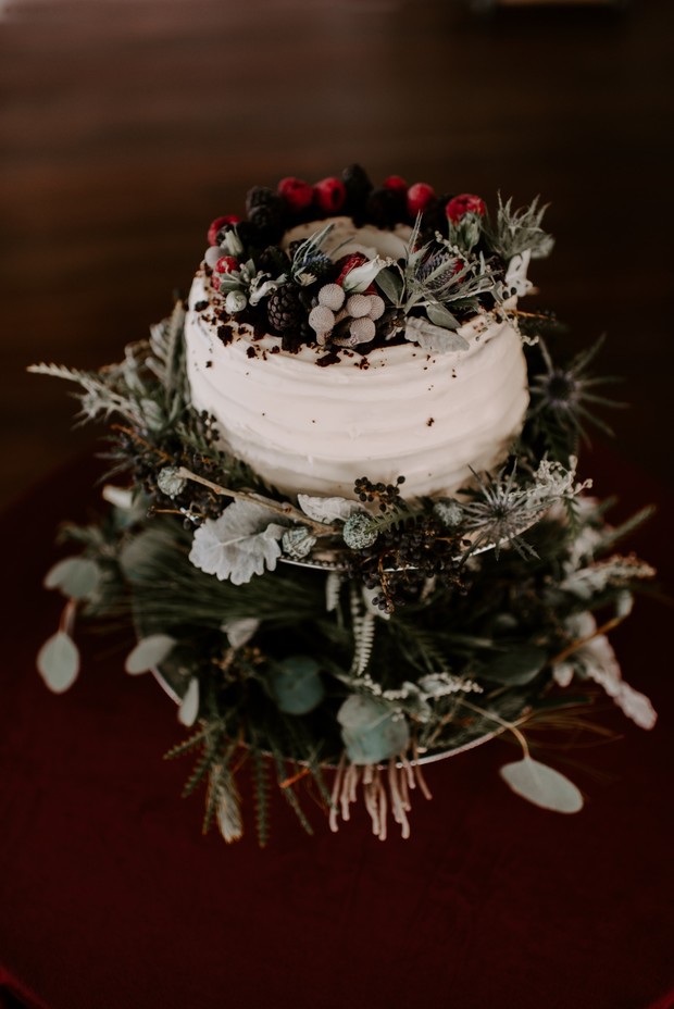 winter wedding cake with berries