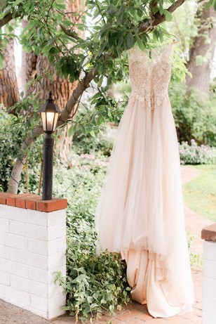 bridal style for your garden summer wedding
