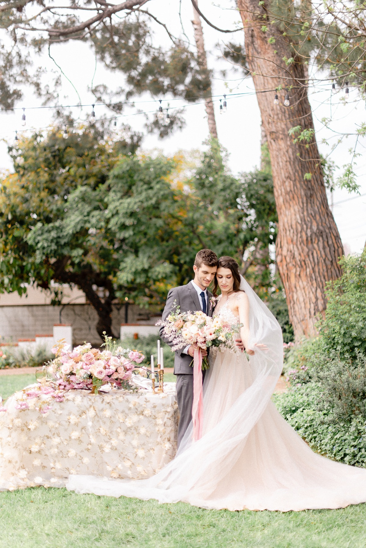 french-butterfly-styled-shoot_261