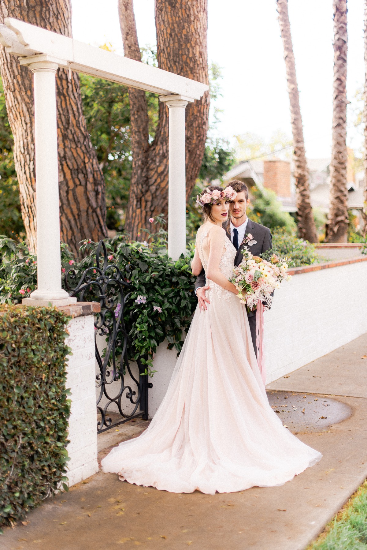 french-butterfly-styled-shoot_392