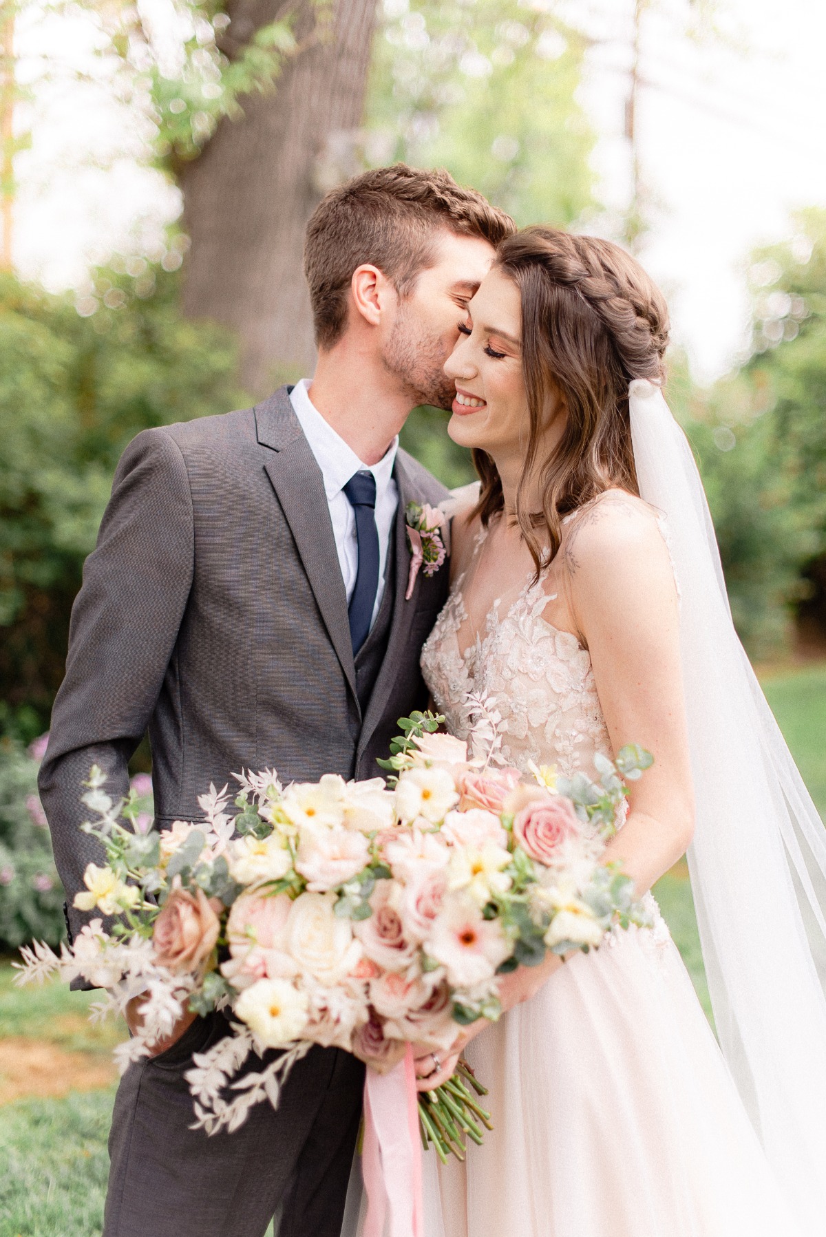 french-butterfly-styled-shoot_86