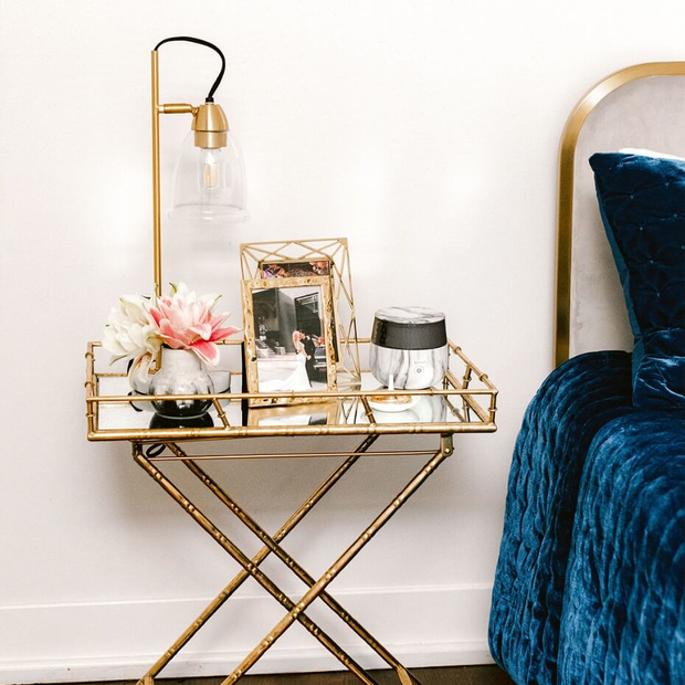 HOW TO STYLE YOUR NIGHTSTAND