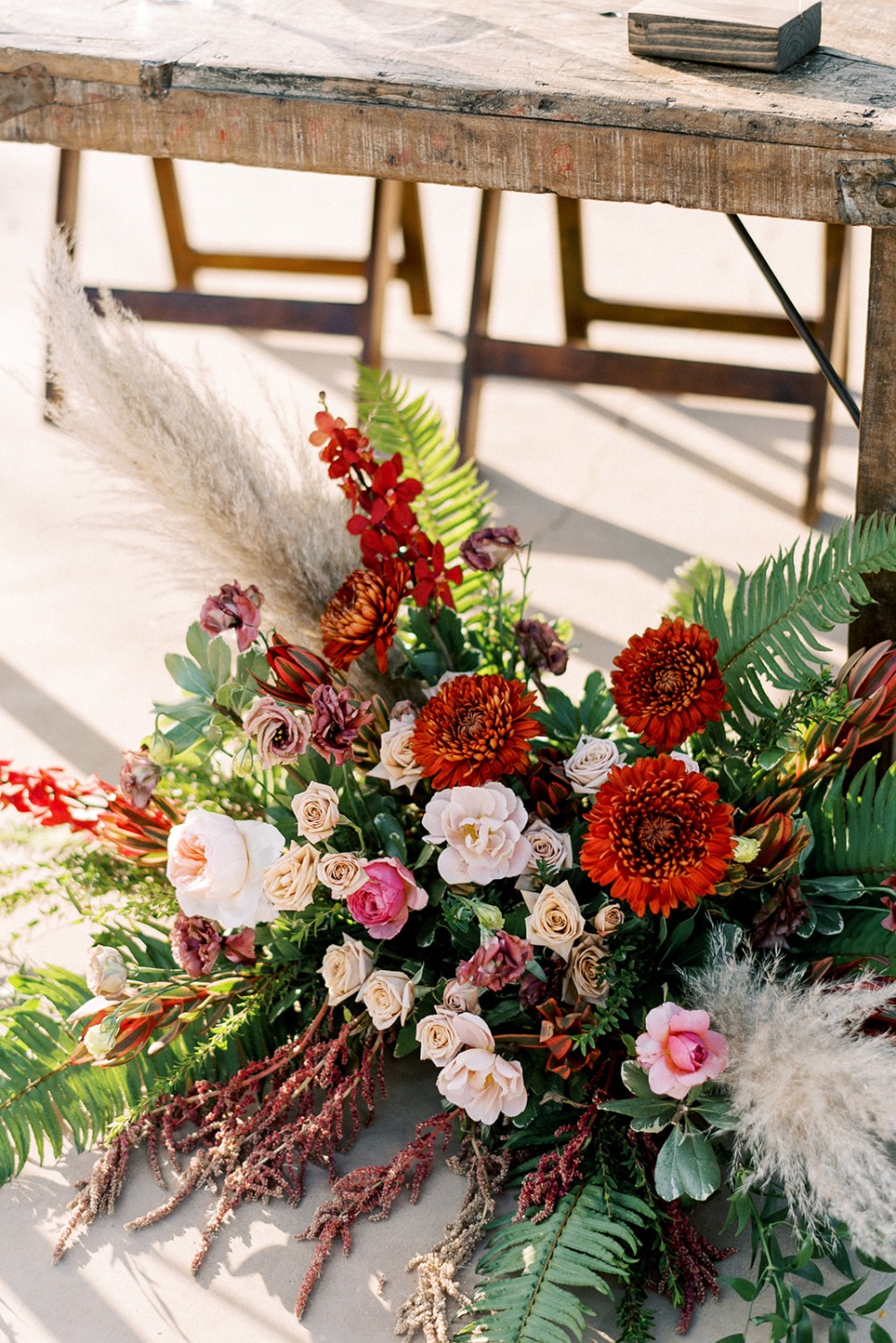 when-glam-meets-rustic-a-color-drenche