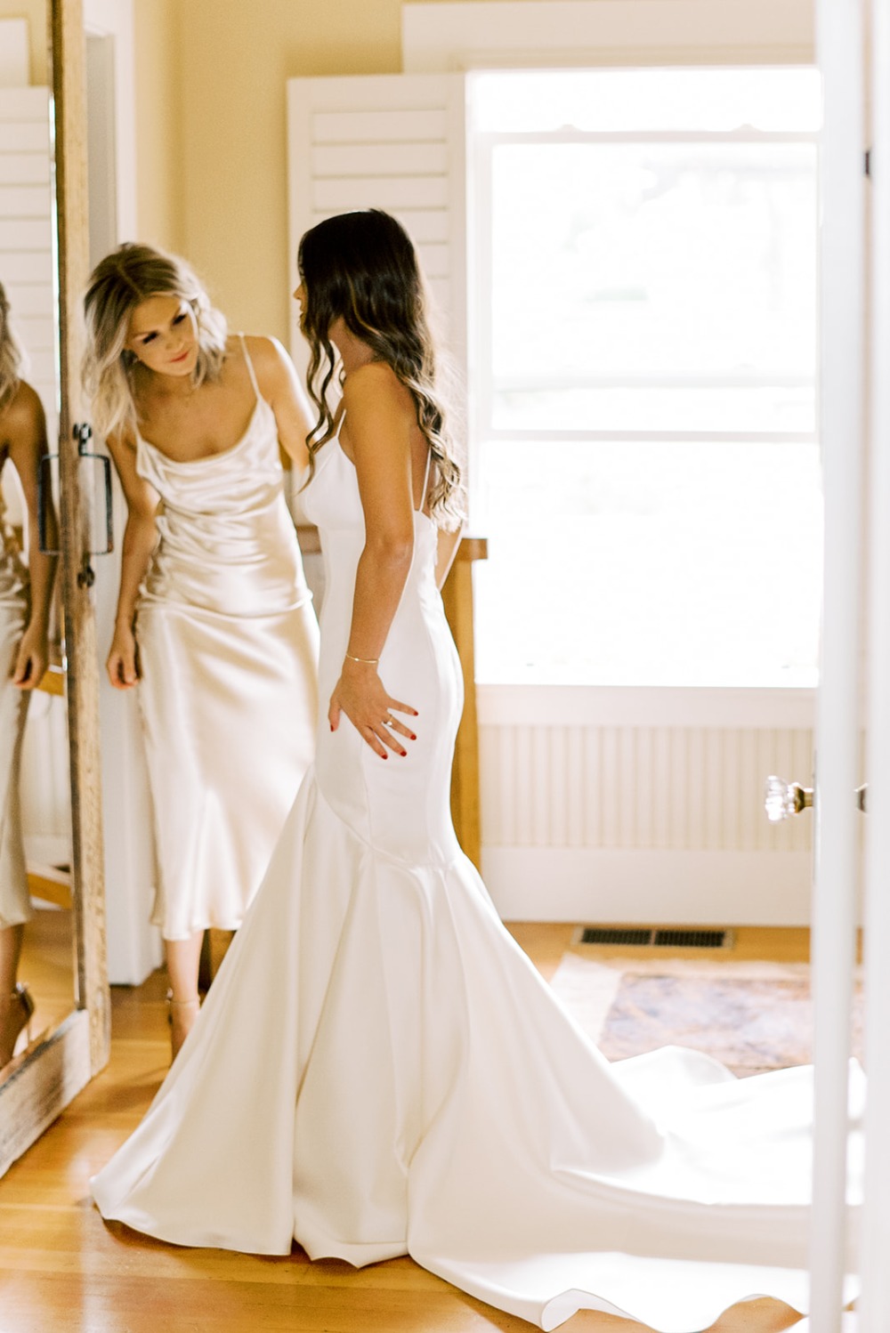 when-glam-meets-rustic-a-color-drenche